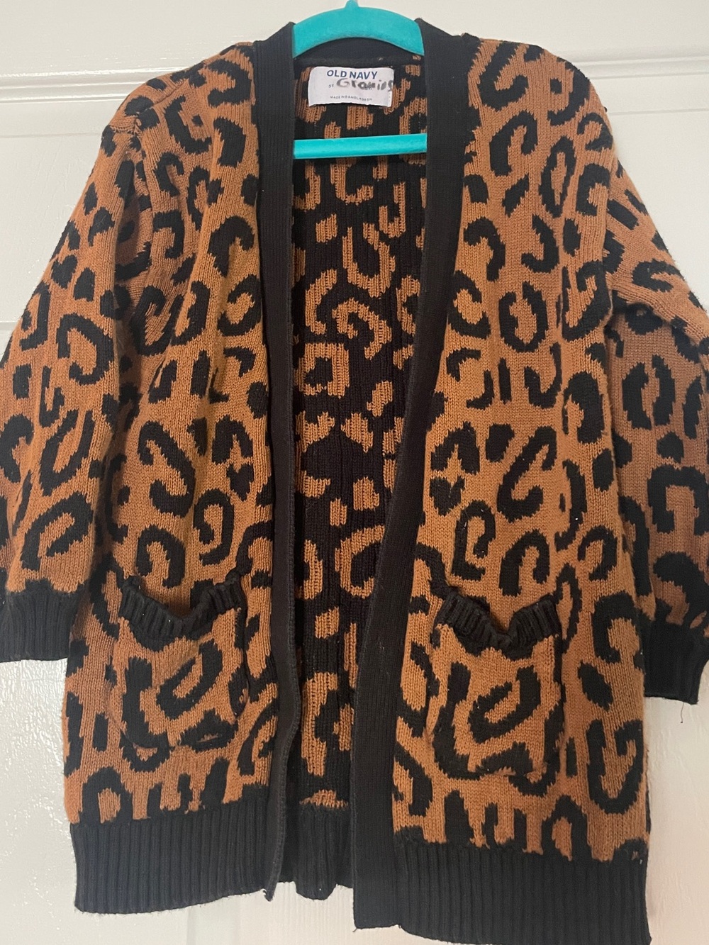 Old Navy Leopard print cardigan - 5T
